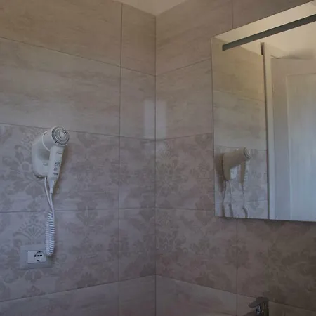 Bed & Breakfast Ada 4*